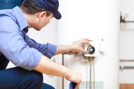 7 Signs Your Myrtle Beach Water Heater Is on Its Way Out